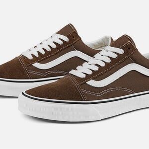 Brand New Vans Men's Classic Brown and White Sneakers size 11.5